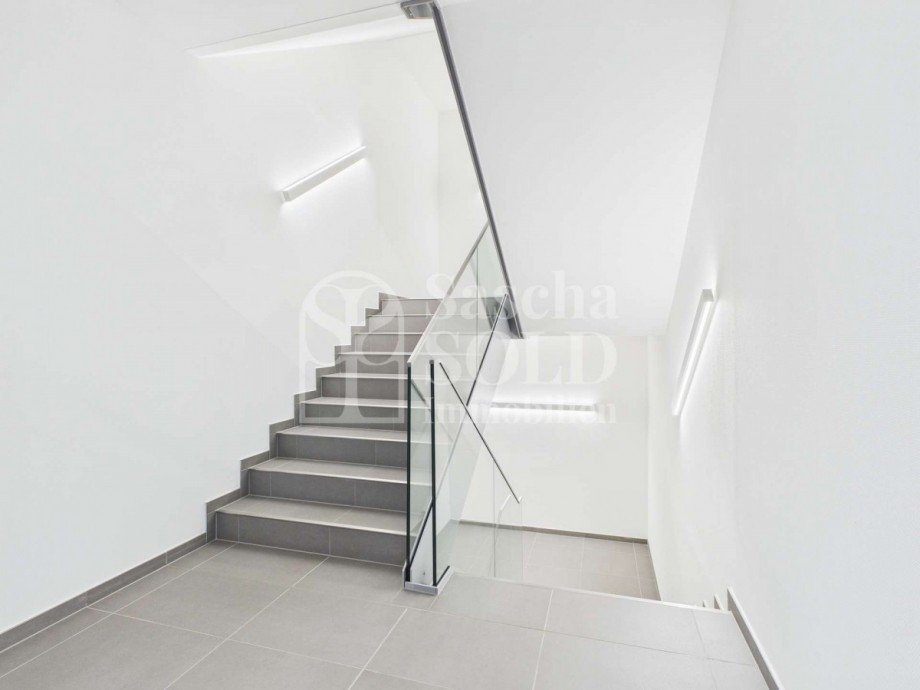 Treppenhaus B�ro / Praxis Spiesen-Elversberg