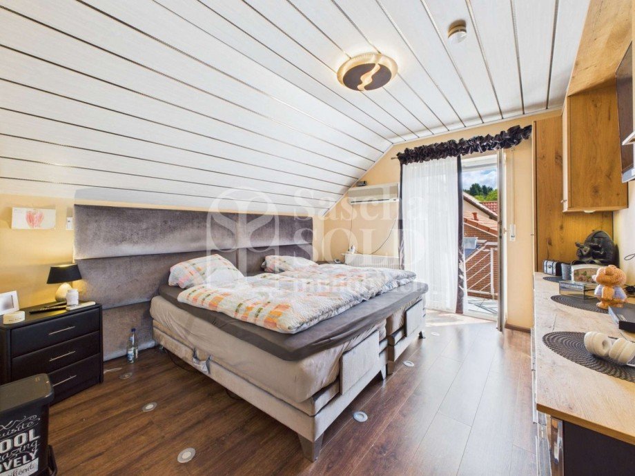 DG - Schlafzimmer Einfamilienhaus Ottweiler