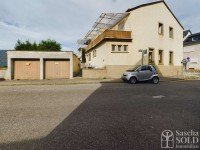 Bild (03405da8ab30d3b3331c1c581a600288): Wohn- und Gesch�ftshaus in St. Ingbert - f�r Investoren - mit Wohnung, Gewerbe, Garten und Garagen