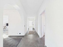 WE im DG - Flur Hochwertige 4-Zimmer-Wohnung mit Loggia & Stellplatz in beliebter Lage von Kirkel-Neuh�usel