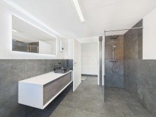 WE im DG - Bad Luxus in Kirkel-Neuh�usel - Exklusives Anwesen mit 3 Wohneinheiten, Garten & Top-Ausstattung