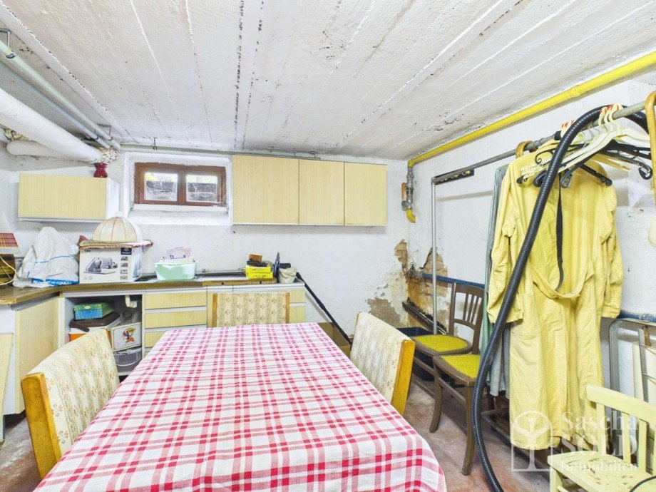 Kellerraum Zweifamilienhaus Saarbr�cken