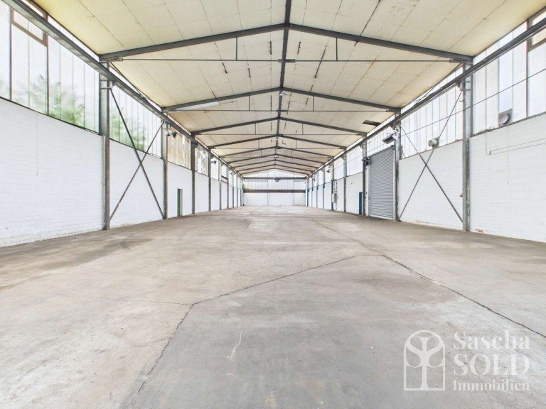 Hauptbild: Gewerbehalle in St. Ingbert-Mitte mit ca. 828 m�, 5 To. Kranbahn und Rolltor