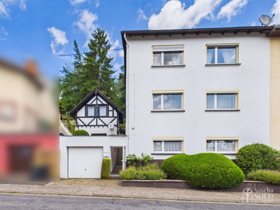 Stra�enansicht Doppelhaush�lfte Spiesen-Elversberg