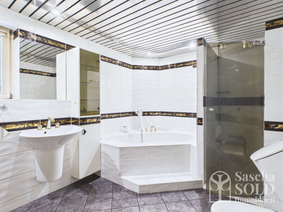 Badezimmer Einfamilienhaus Spiesen-Elversberg