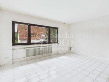 Wohnzimmer Helle 4-ZKB-Wohnung in St. Ingbert mit Balkon mit Garage & gro�em Kellerraum