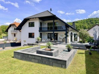 Hauptbild Luxuswohnung in Kirkel-Neuhäusel - Garten, Terrasse, 2 Bäder, 2 Nutzräume