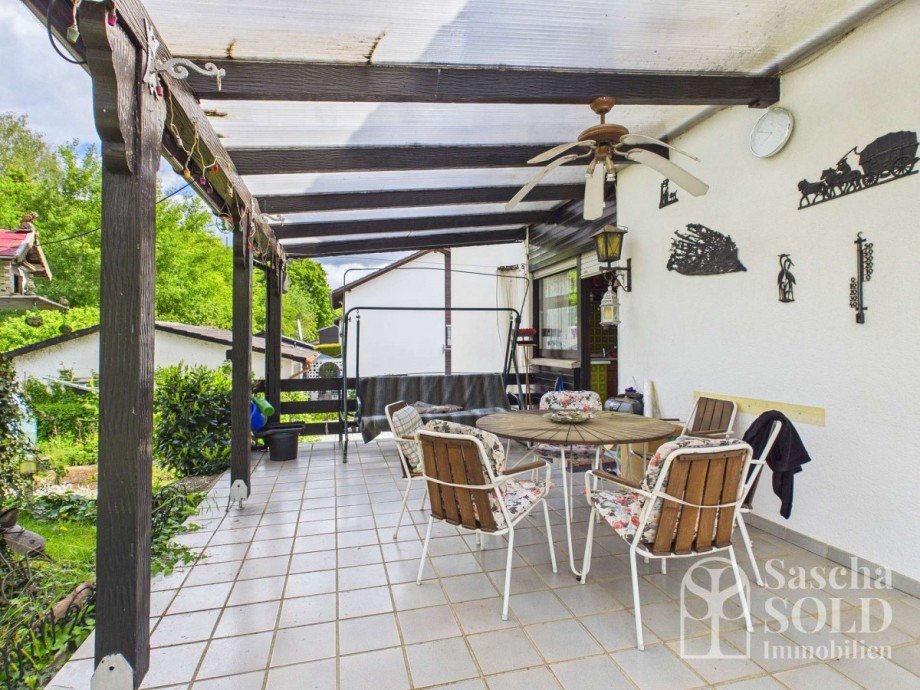 Terrasse Einfamilienhaus Gro�rosseln