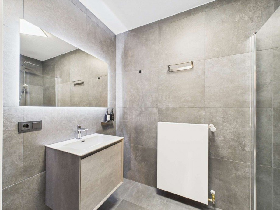 Bad im UG Villa Kirkel