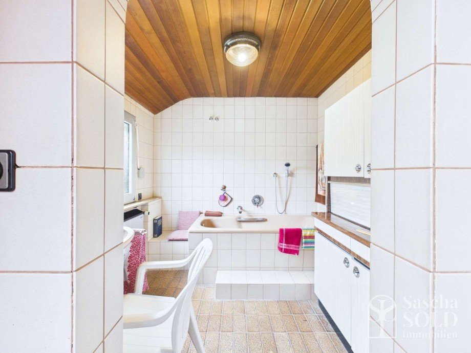 DG - Bad Zweifamilienhaus Saarbr�cken