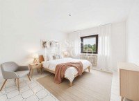 Bild (232b348cfdf78c193049fcd4655d5837): Helle 4-ZKB-Wohnung in St. Ingbert mit Balkon mit Garage & gro�em Kellerraum