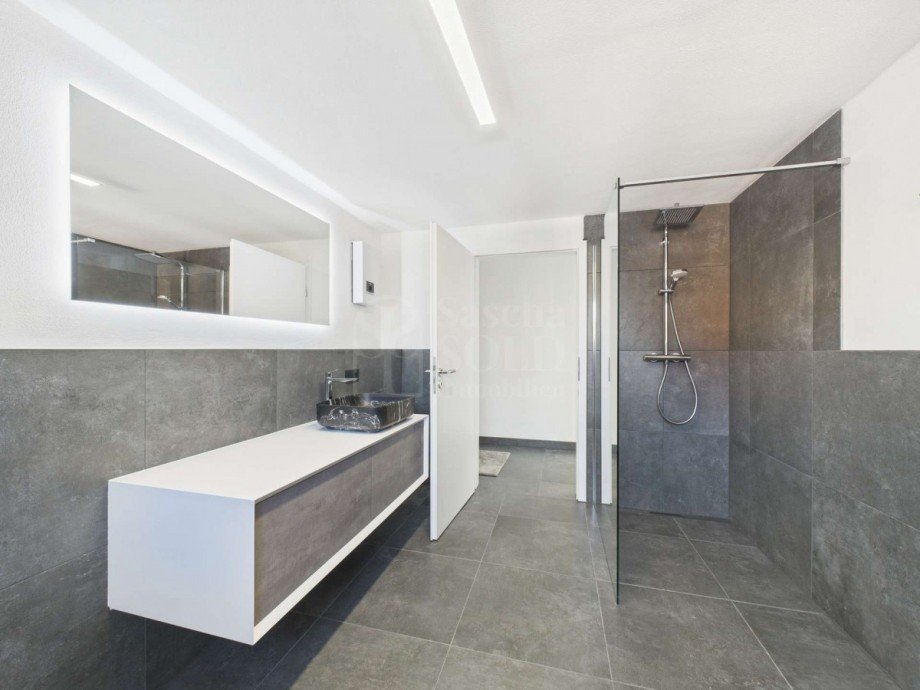 WE im DG - Bad Villa Kirkel