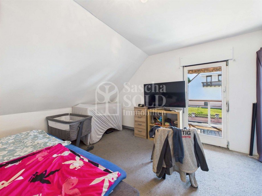 Dachgeschoss - Schlafzimmer Zweifamilienhaus Sankt Ingbert