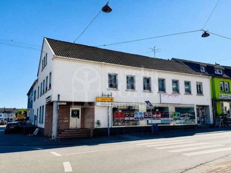 Hauptbild: Wohn- und Gesch�ftshaus in Ecklage mit 497 m� Fl�che - Zentrum Saarwellingen - sanierungsbed�rftig
