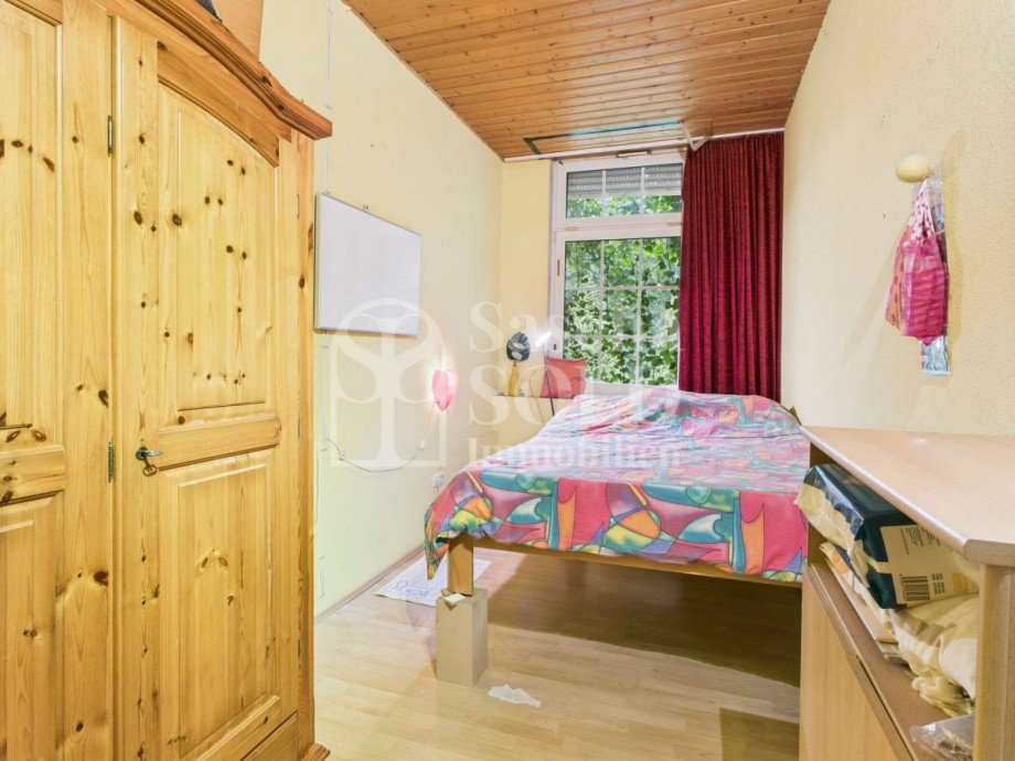 Schlafzimmer Etagenwohnung Quierschied