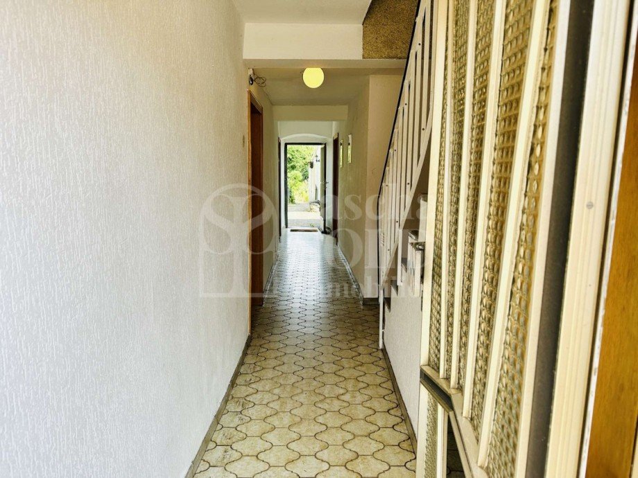 Flur Zweifamilienhaus Blieskastel