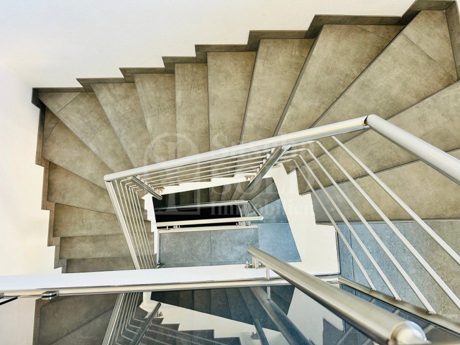 Treppenhaus Dachgeschosswohnung Kirkel