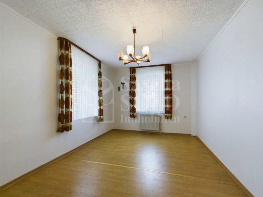 EG - Esszimmer Zweifamilienhaus Gersheim