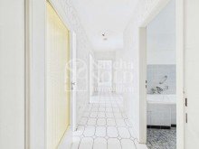 Flur Helle 4-ZKB-Wohnung in St. Ingbert mit Balkon mit Garage & gro�em Kellerraum