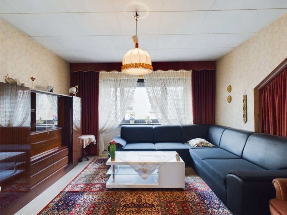 DG - Wohnzimmer Zweifamilienhaus Schiffweiler