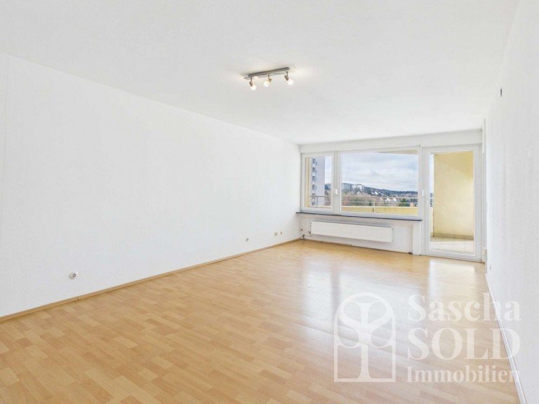 Wohnbereich Saarbr�cken Etagenwohnung Helle 4ZKB Wohnung in Dudweiler mit S�dwest-Loggia, Garage und Weitblick - bezugsbereit