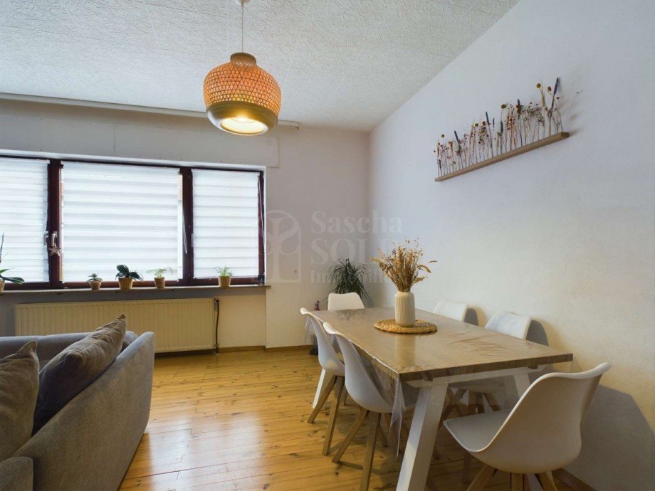 EG - Wohn-/Esszimmer Zweifamilienhaus Saarbr�cken