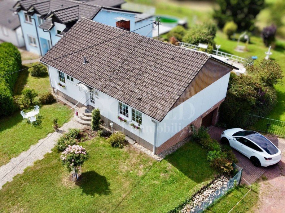 Drohnenaufnahme Einfamilienhaus Merchweiler