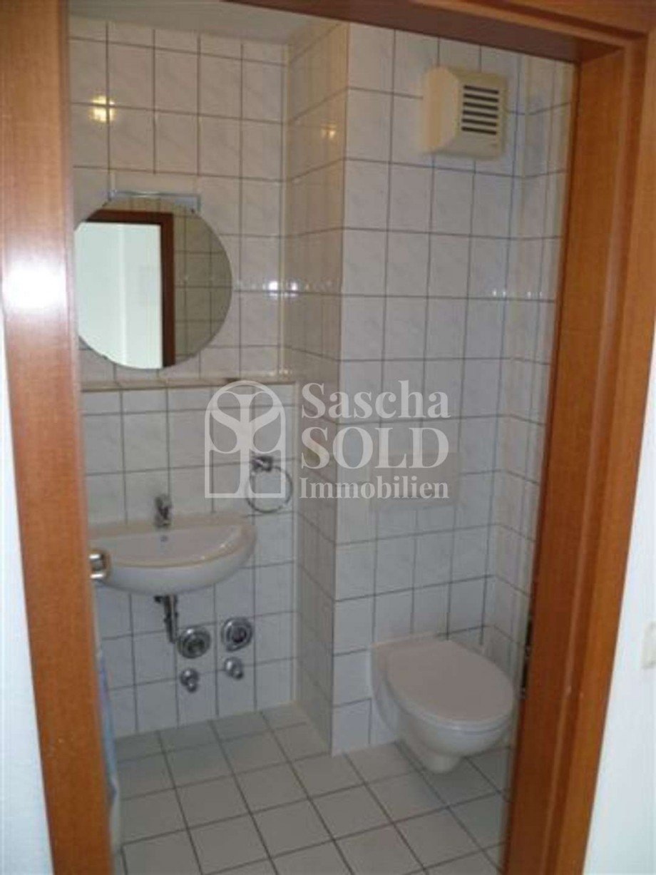W26 - Badezimmer Mehrfamilienhaus Saarbr�cken