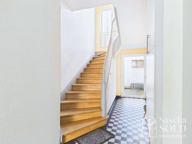 Treppenhaus Sankt Ingbert - Saarpfalz-Kreis Etagenwohnung Helle und gut geschnittene 2,5-Zimmer-Wohnung in zentraler Innenstadtlage von St. Ingbert