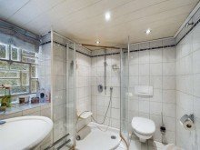 UG - Badezimmer Handwerker aufgepasst - Zweifamilienhaus mit Sanierungsbedarf
