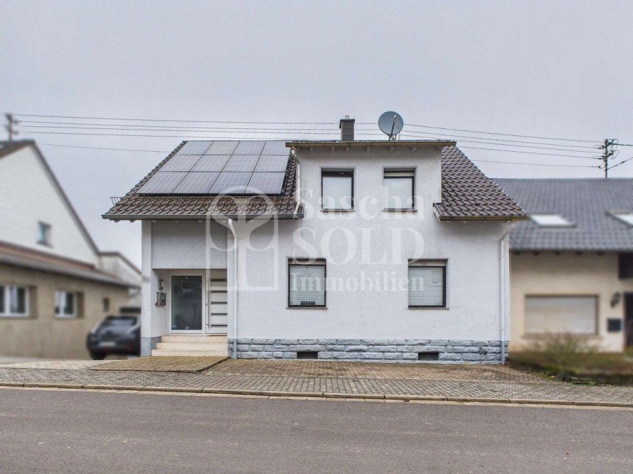 Stra�enseite Einfamilienhaus Eppelborn