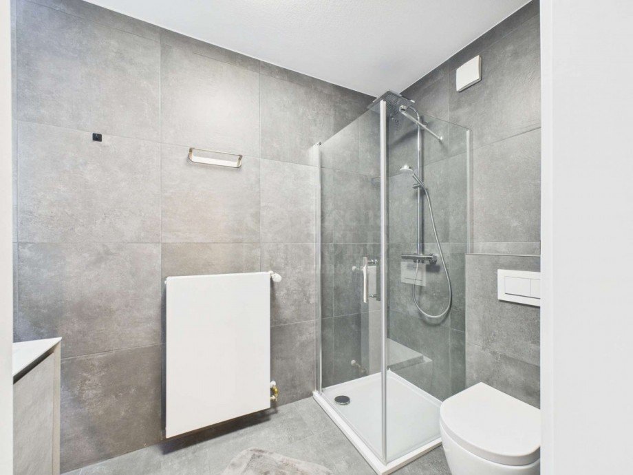 Bad im UG Villa Kirkel