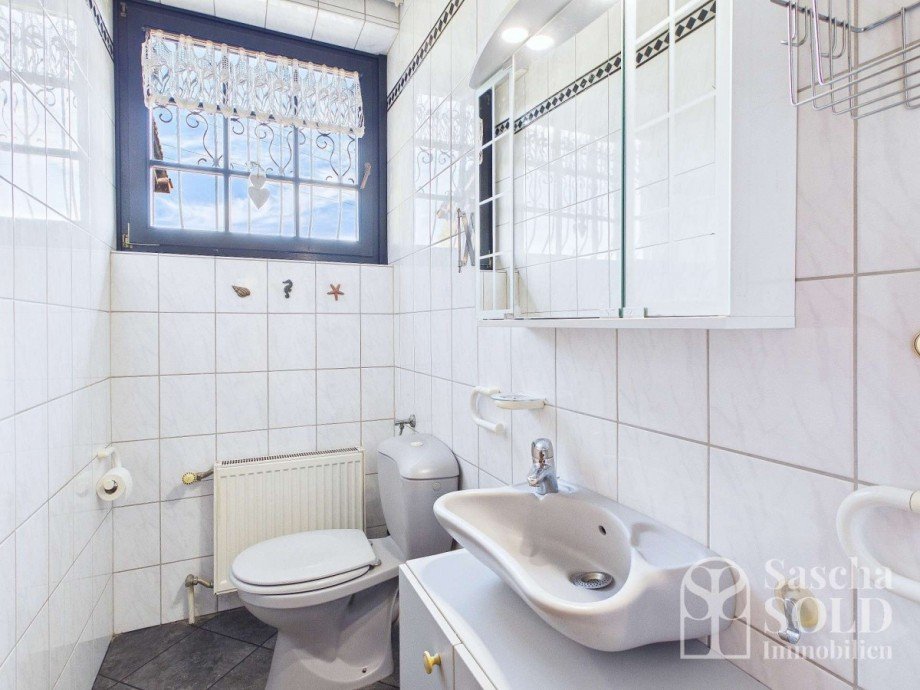 G�ste-WC Einfamilienhaus Spiesen-Elversberg