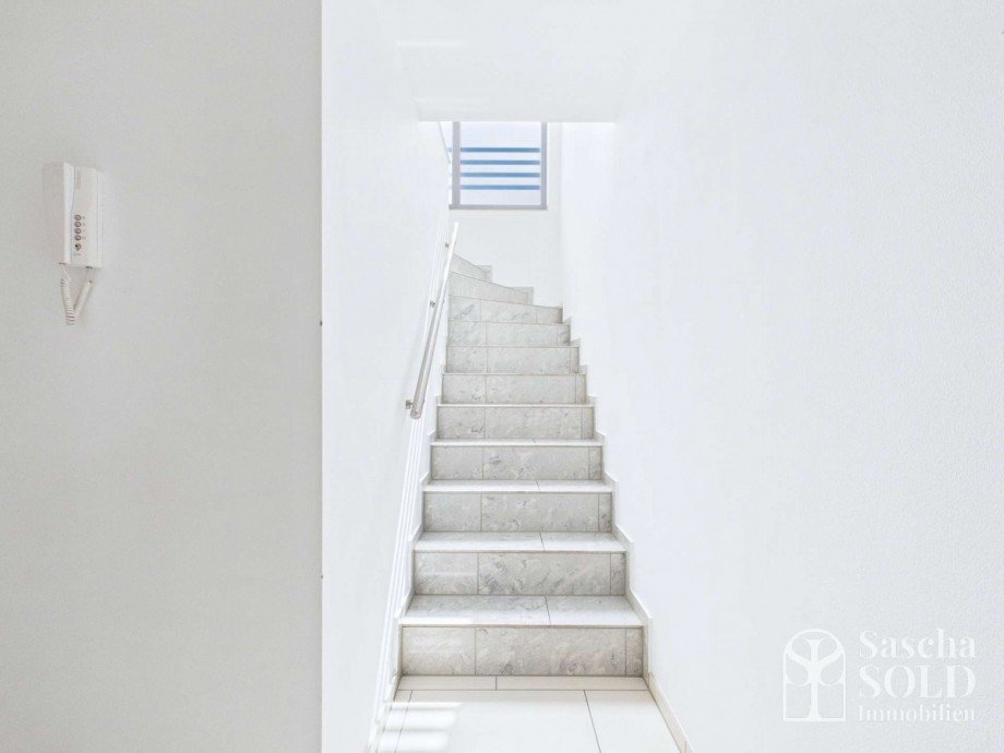 Treppe zum UG Einfamilienhaus Waldmohr