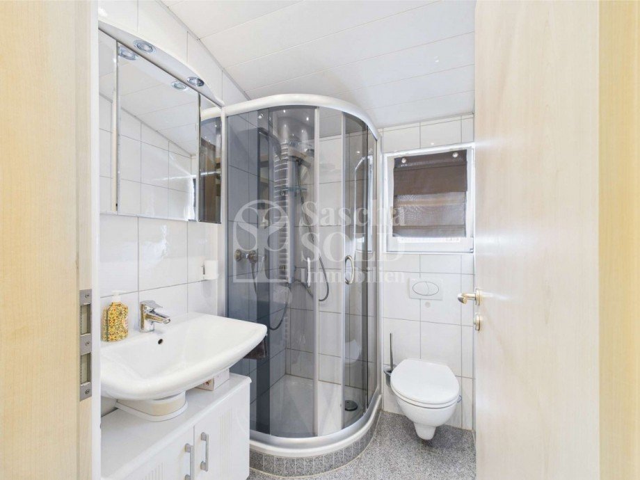 WE3 - Badezimmer 2 Mehrfamilienhaus Friedrichsthal