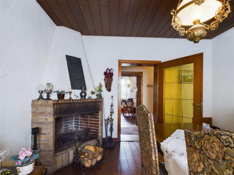 EG - Esszimmer Zweifamilienhaus Schiffweiler