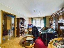 Wohnzimmer Kapitalanlage in Saarbr�cken - 2-Zimmer-Wohnung mit Balkon auf dem Rastpfuhl