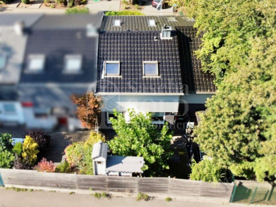 Drohnenaufnahme Reihenendhaus Sankt Ingbert