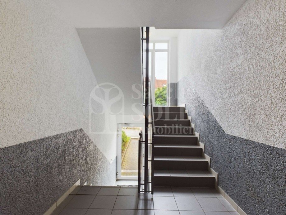 Treppenhaus Etagenwohnung Saarbr�cken