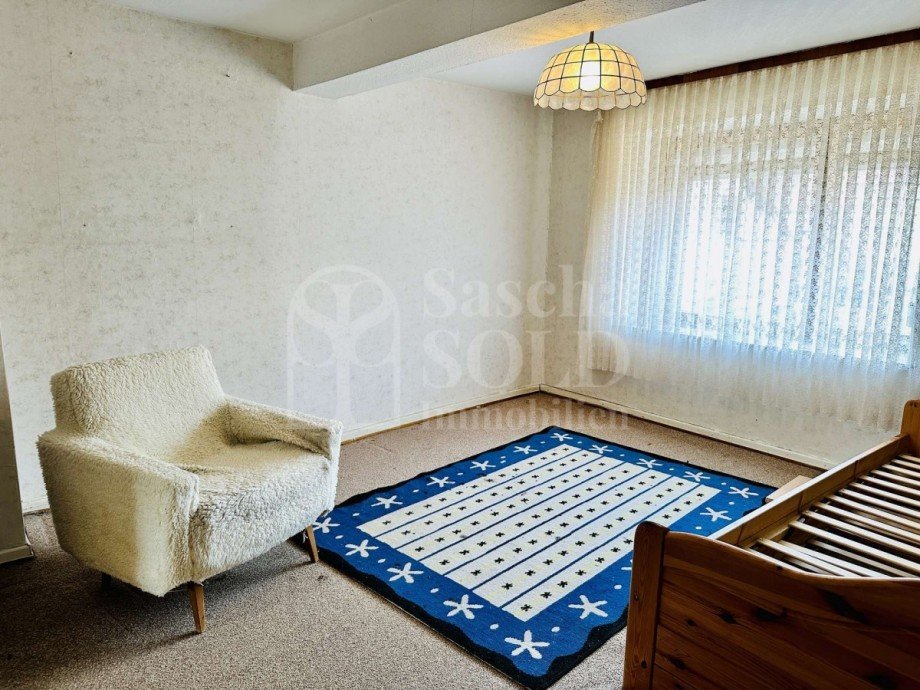 Durchgangszimmer Zweifamilienhaus Blieskastel