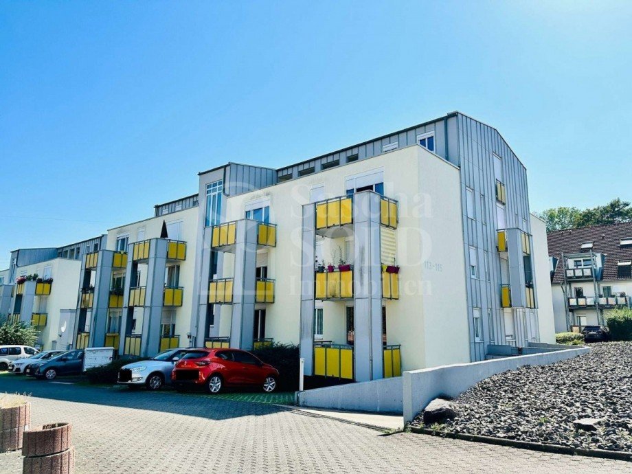 Vorderseite Etagenwohnung Saarbr�cken