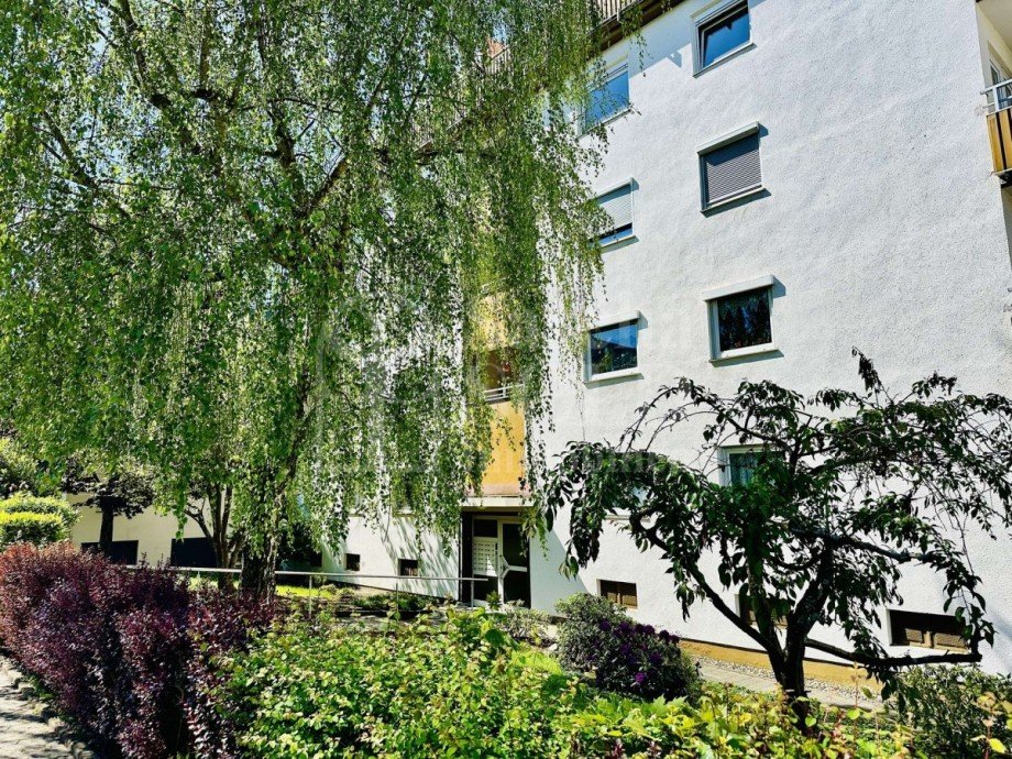 Stra�enseite Etagenwohnung Saarbr�cken