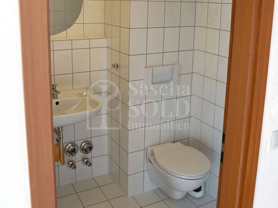 W14 - Badezimmer Mehrfamilienhaus Saarbr�cken