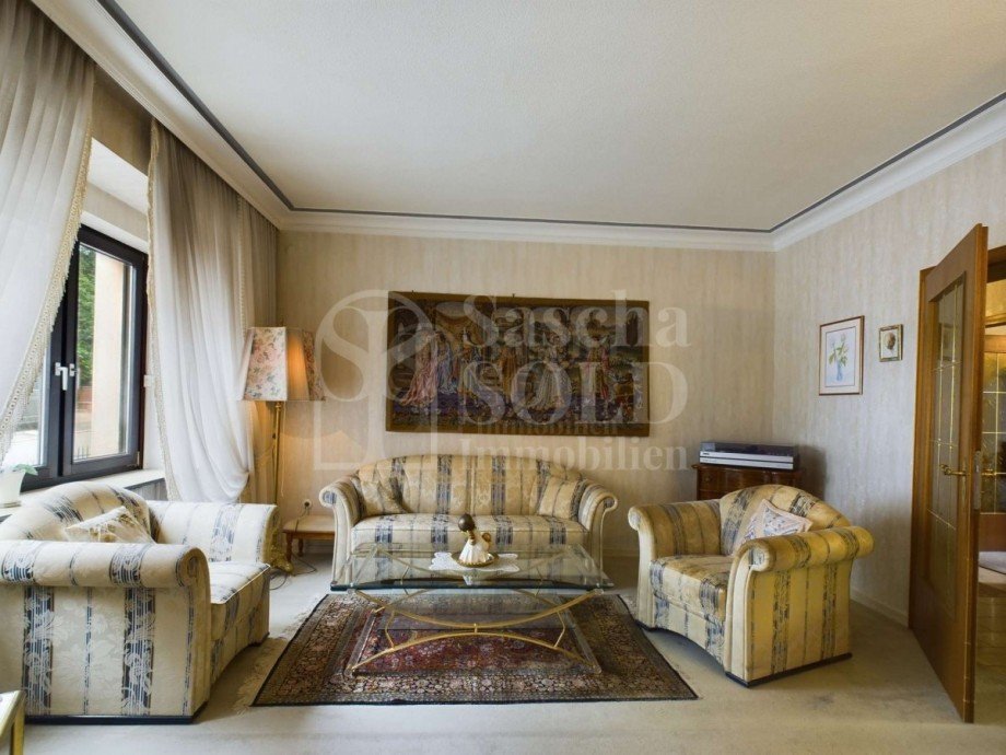 EG - Wohnzimmer Zweifamilienhaus Schiffweiler