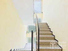 Helles Treppenhaus Helle 3-ZKB-Wohnung mit gutem Grundriss, Balkon & Garage in beliebter Lage von St. Ingbert-S�d