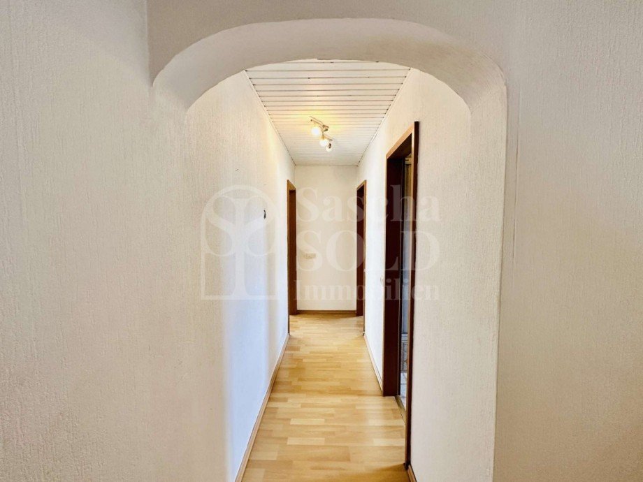 Flur Zweifamilienhaus Blieskastel