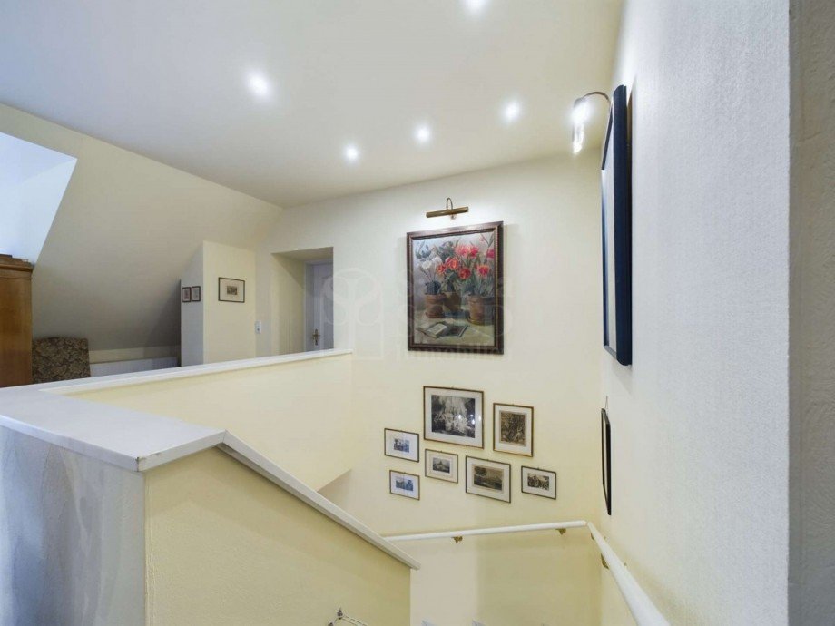 DG - Treppe Reihenendhaus Saarbr�cken