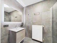 Bad im UG Luxuswohnung in Kirkel-Neuh�usel - Garten, Terrasse, 2 B�der, 2 Nutzr�ume