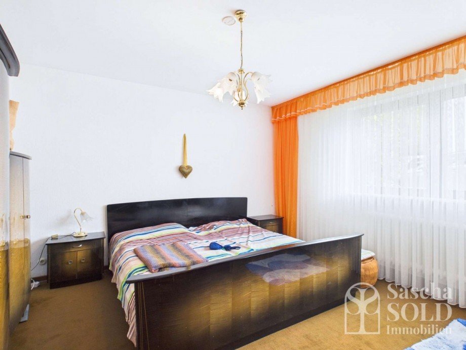 Schlafzimmer 1 Einfamilienhaus Gro�rosseln