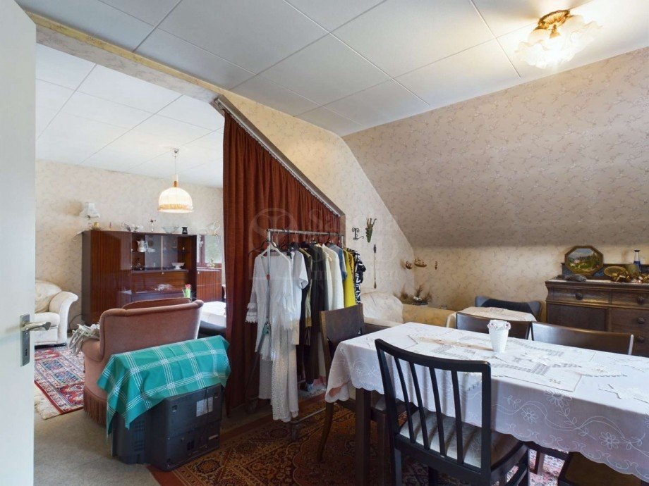 DG - Esszimmer Zweifamilienhaus Schiffweiler